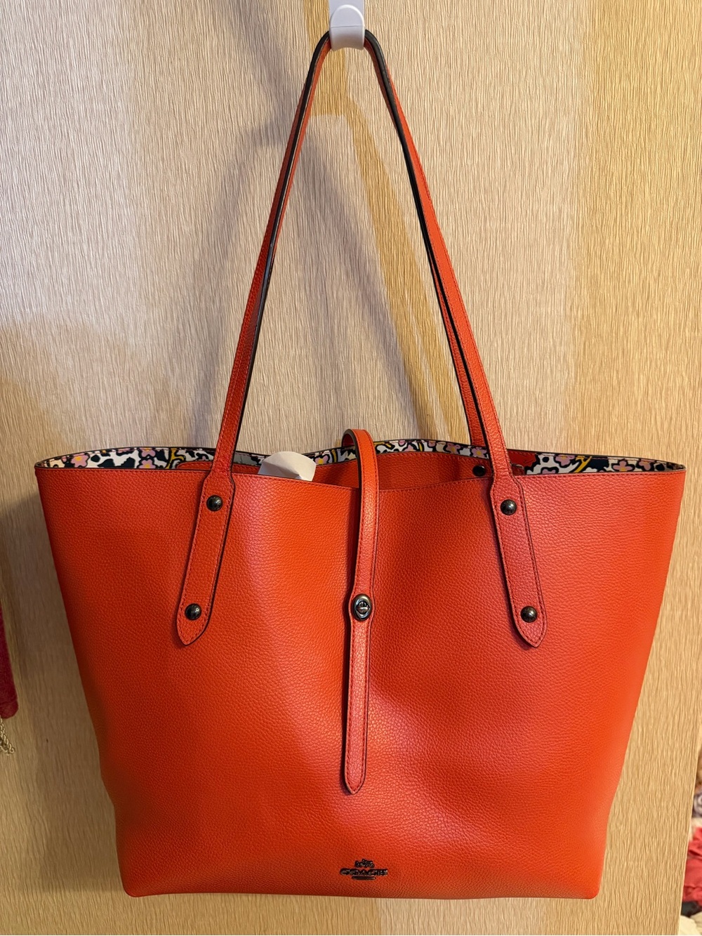 Coach Market Turnlock Tote With Floral Print Interior 58850 Orange.
